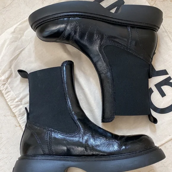 PreOwned GANNI CHUCKY BLACK PATENT BOOTS - Picture 7 of 9